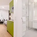 Hotel apartamentowy Limehome - Argos By Zaha Hadid 4*