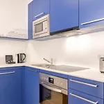 Limehome - Argos By Zaha Hadid 4* Грац