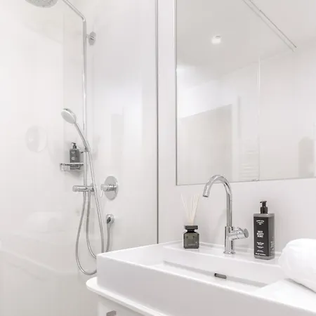 Aparthotel Limehome - Argos By Zaha Hadid 4*