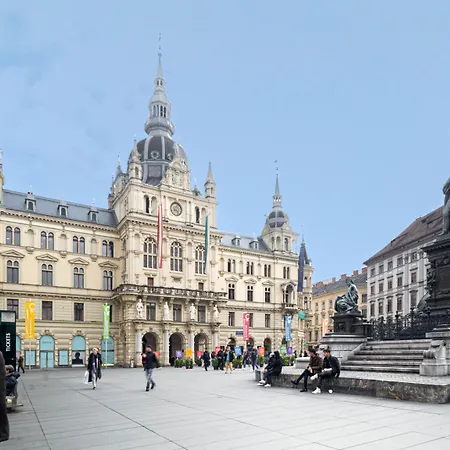 Limehome - Argos By Zaha Hadid 4* Грац