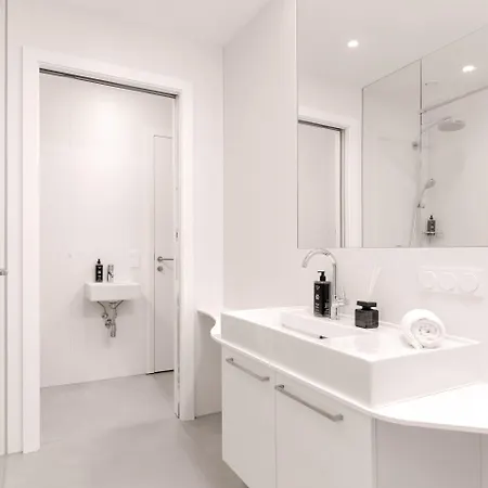 Limehome - Argos By Zaha Hadid Aparthotel 4*