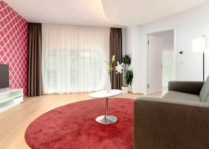 Limehome - Argos By Zaha Hadid 4* Грац